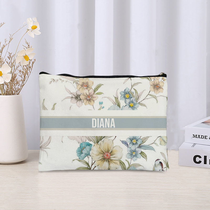 Borsa cosmetica con nome perso - Luxury Skincare Brand recensione e prezzo