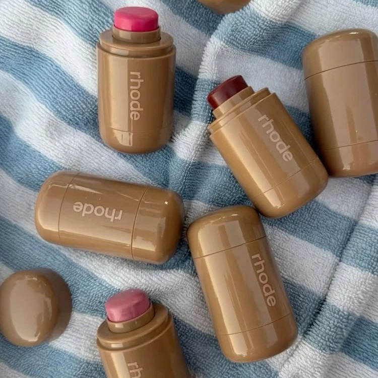 Marchio di lusso Pocket Blush  - Luxury Skincare Brand recensione e prezzo
